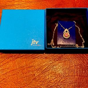 Bella Luce Multicolor aurora borealis pendant with chain